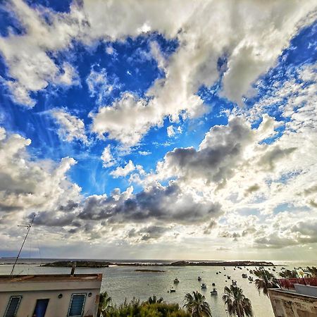 Salento Sea & Sun Apartment ポルト・チェザーレオ 部屋 写真
