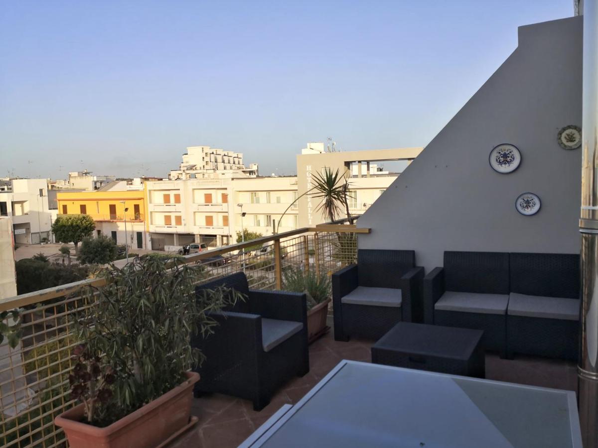 Salento Sea & Sun Apartment ポルト・チェザーレオ エクステリア 写真
