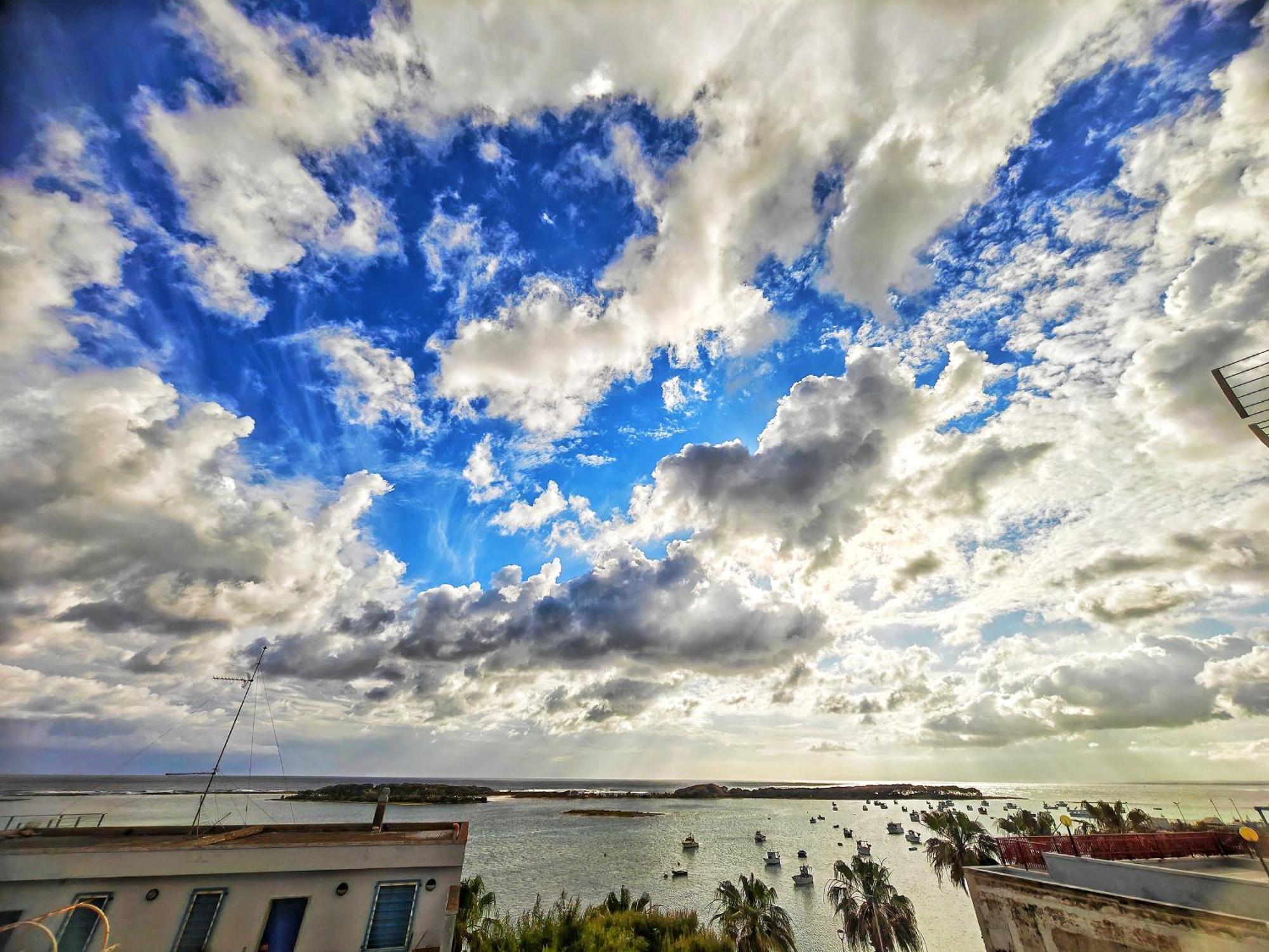 Salento Sea & Sun Apartment ポルト・チェザーレオ 部屋 写真